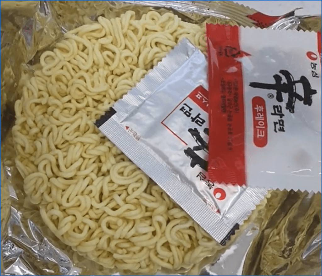 라면 모양 농심 신라면 오뚜기 진라면 2가지 비교와 특징 2 라면 모양 둥근모양 신라면